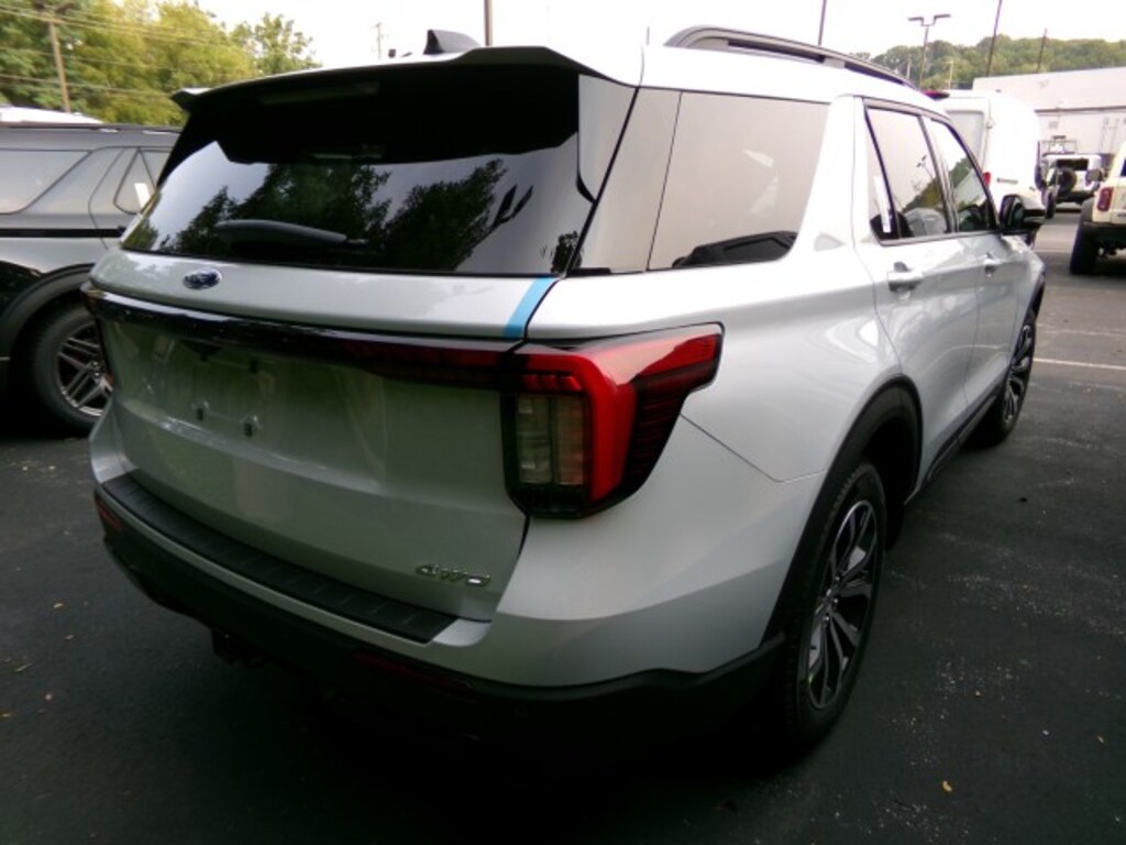 New 2026 Ford Explorer ST-Line 4WD SUV