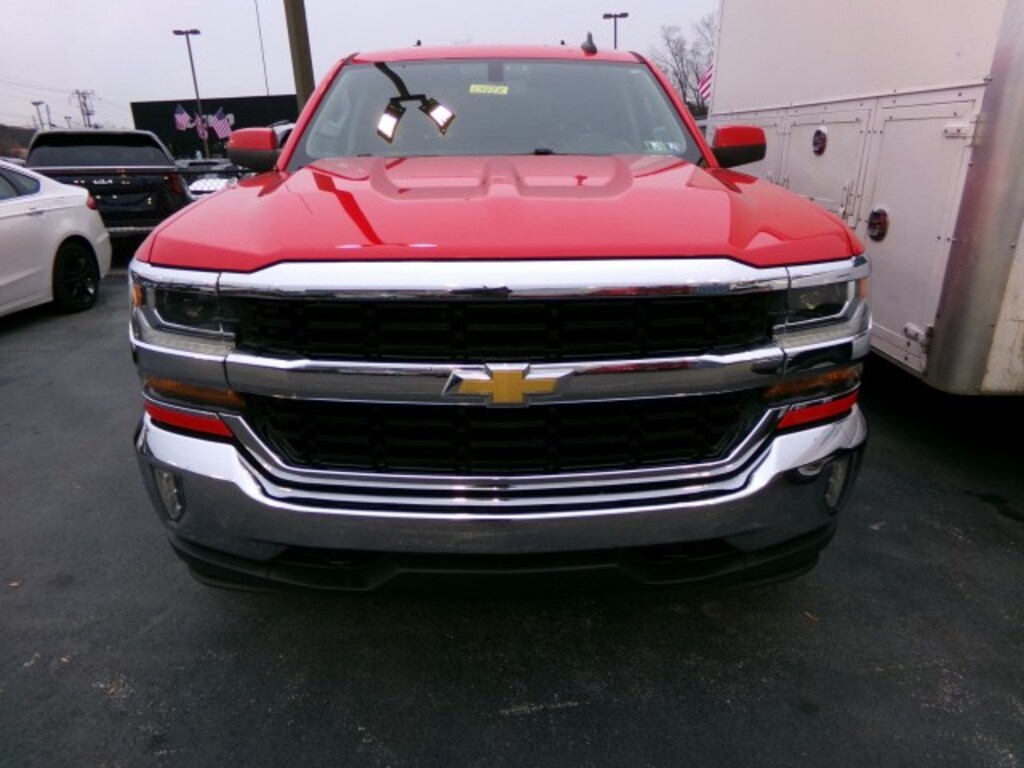 Used 2018 Chevrolet Silverado 1500 LT CrewCab 4x4 Pickup Truck