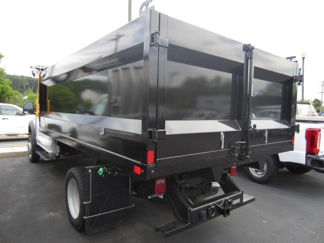 2025 Ford F-550 Super Duty Chassis Cab XL - Photo 7