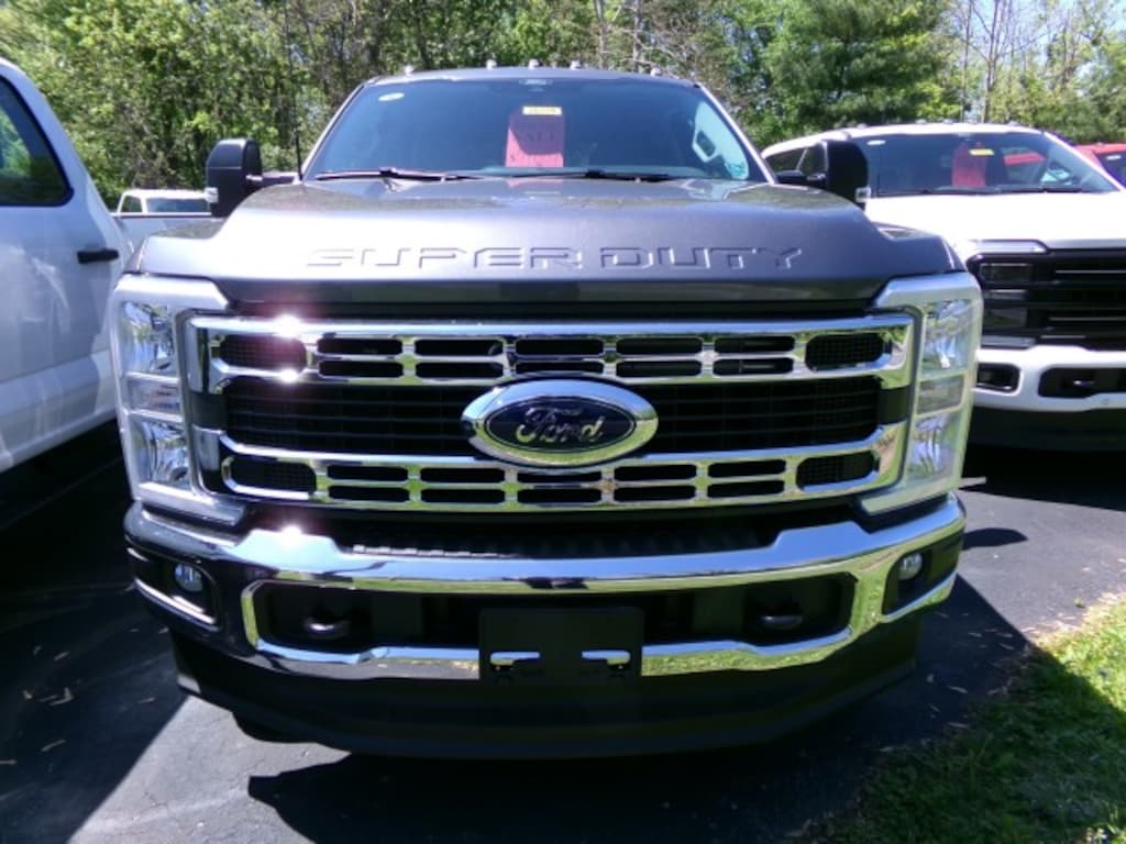 New 2026 Ford F-250 XLT CrewCab 4x4 Truck Crew Cab