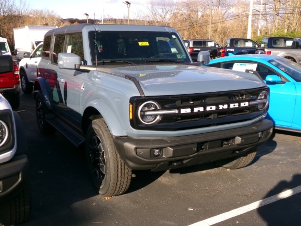 New 2025 Ford Bronco Outer Banks 4 Door 4x4 SUV