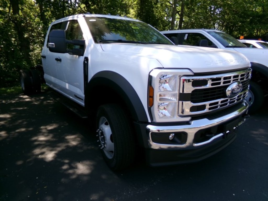 New 2026 Ford F-450 Chassis Cab XL CrewCab 4x4 Truck Crew Cab