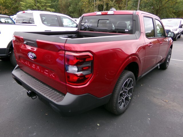 2025 Ford Maverick Lariat photo 3