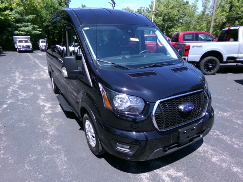 Used 2024 Ford Transit XLT 15-Passenger Van Minivan/Van