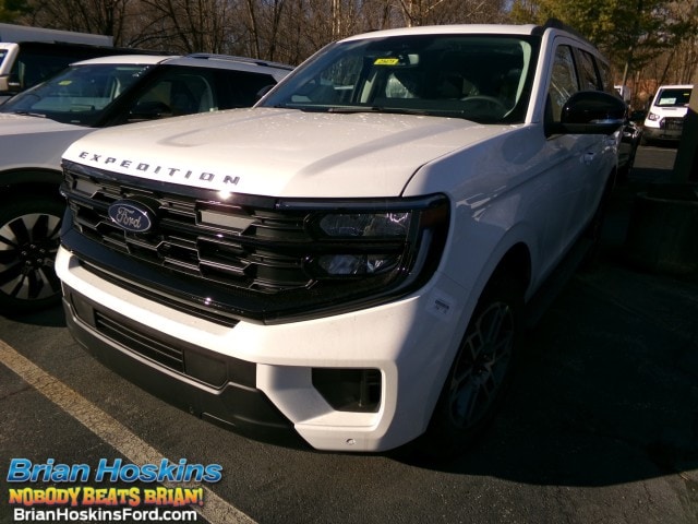 2025 Ford Expedition Active's photo