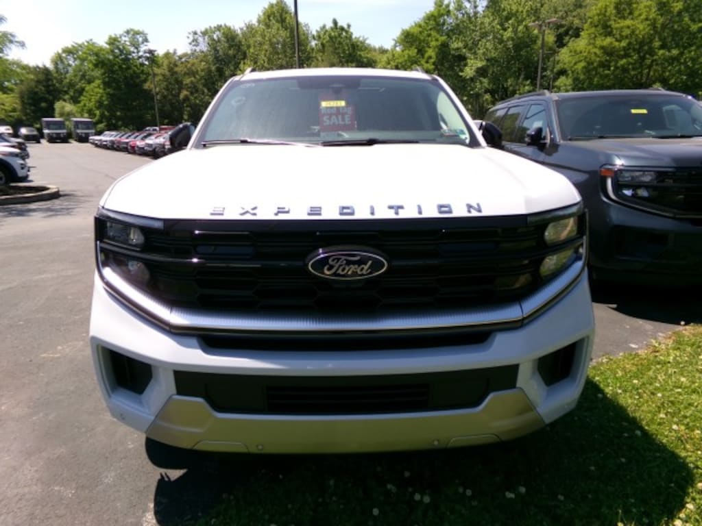 New 2026 Ford Expedition Max Platinum 4x4 SUV