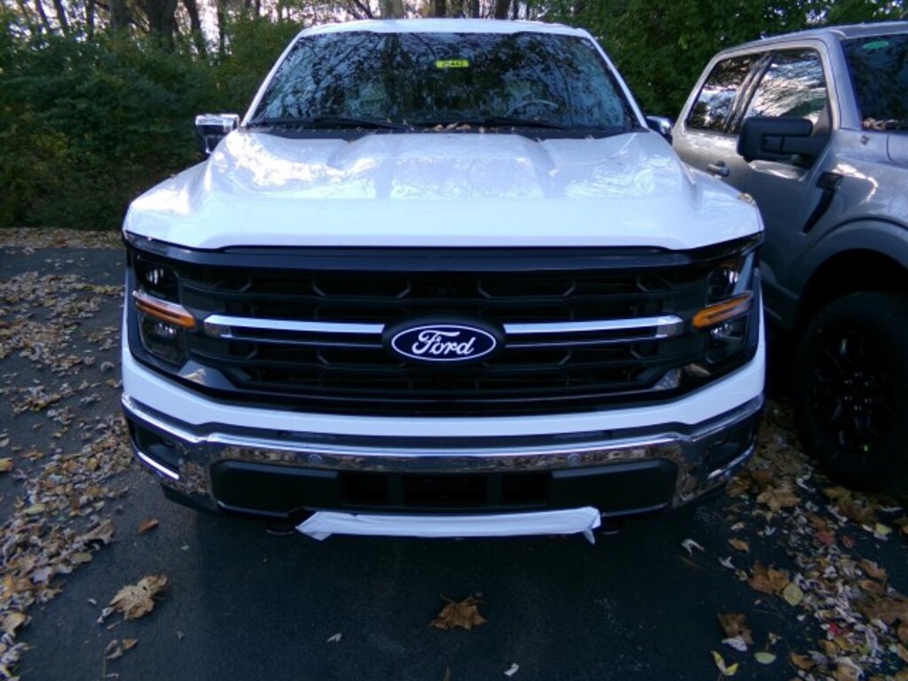 New 2025 Ford F-150 XLT CrewCab 4x4 Truck SuperCrew Cab