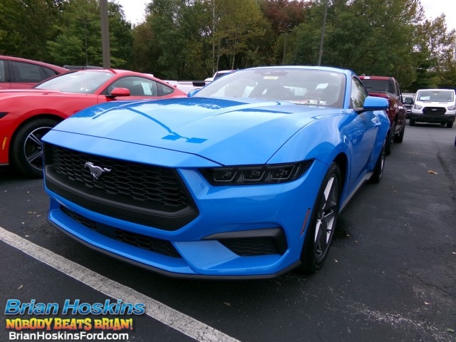 2025 Ford Mustang EcoBoost's photo