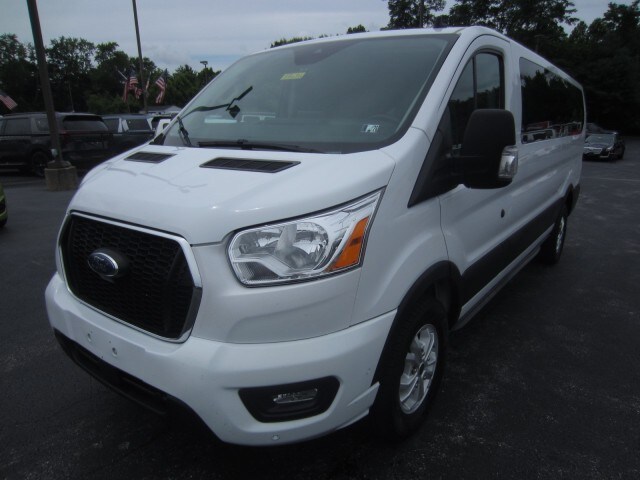 2021 Ford Transit XLT photo 4