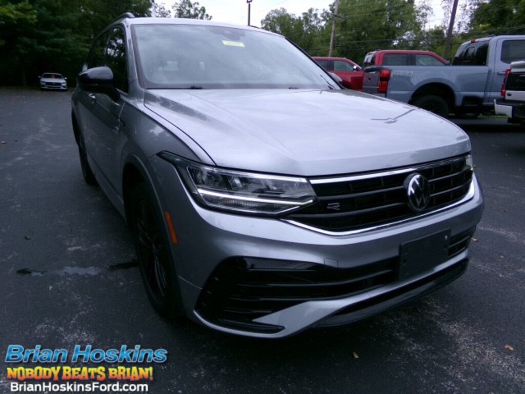 Used 2022 Volkswagen Tiguan SE R-Line Black AWD SUV