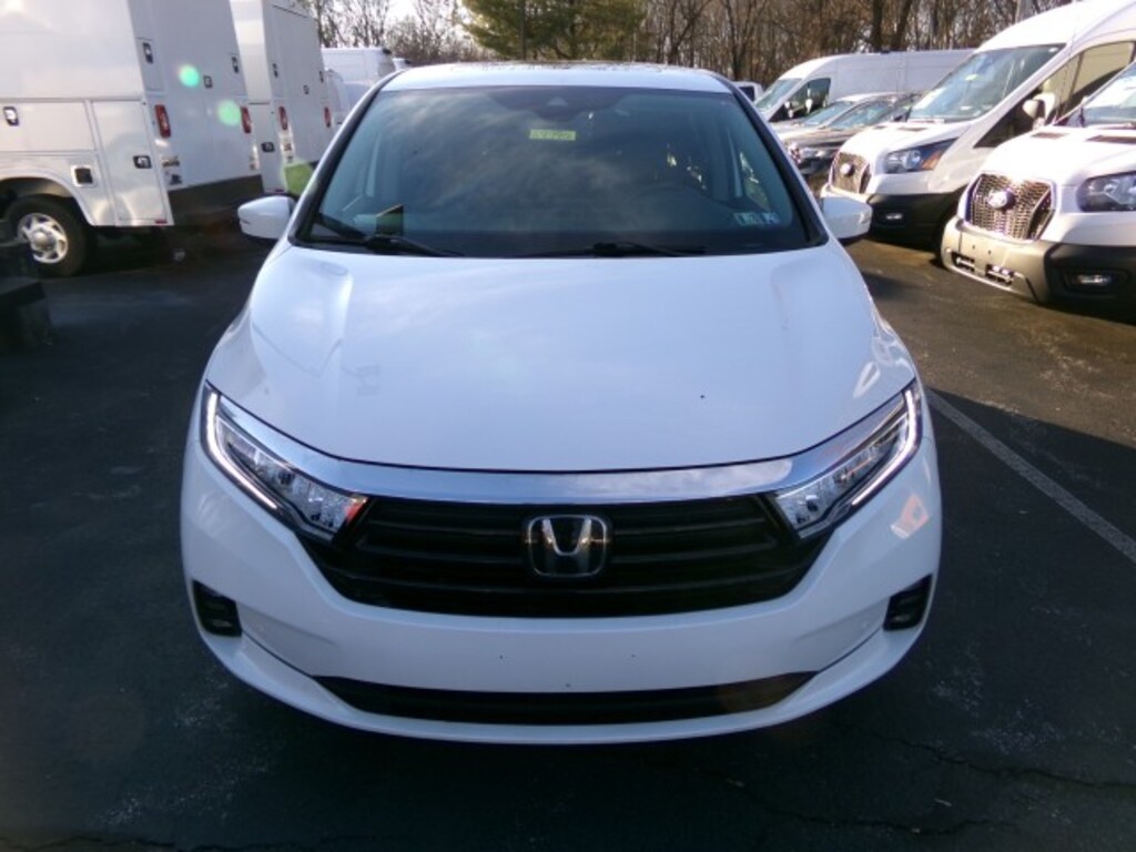 Used 2024 Honda Odyssey Touring Minivan/Van