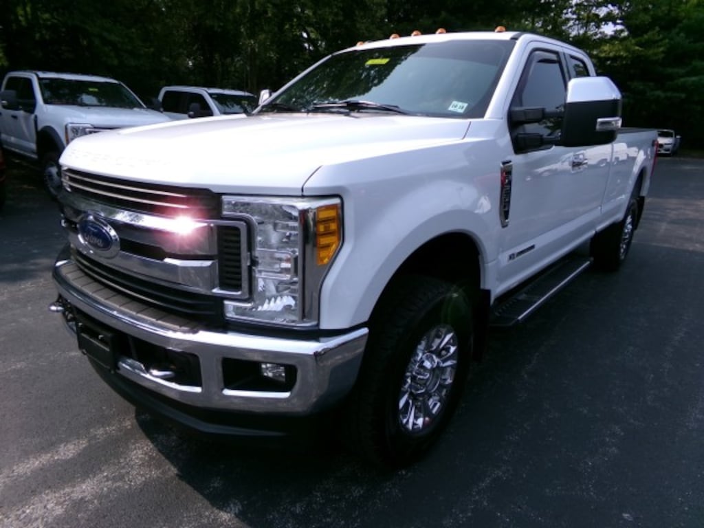 Used 2017 Ford F-250 XLT SuperCab 4x4 Pickup Truck