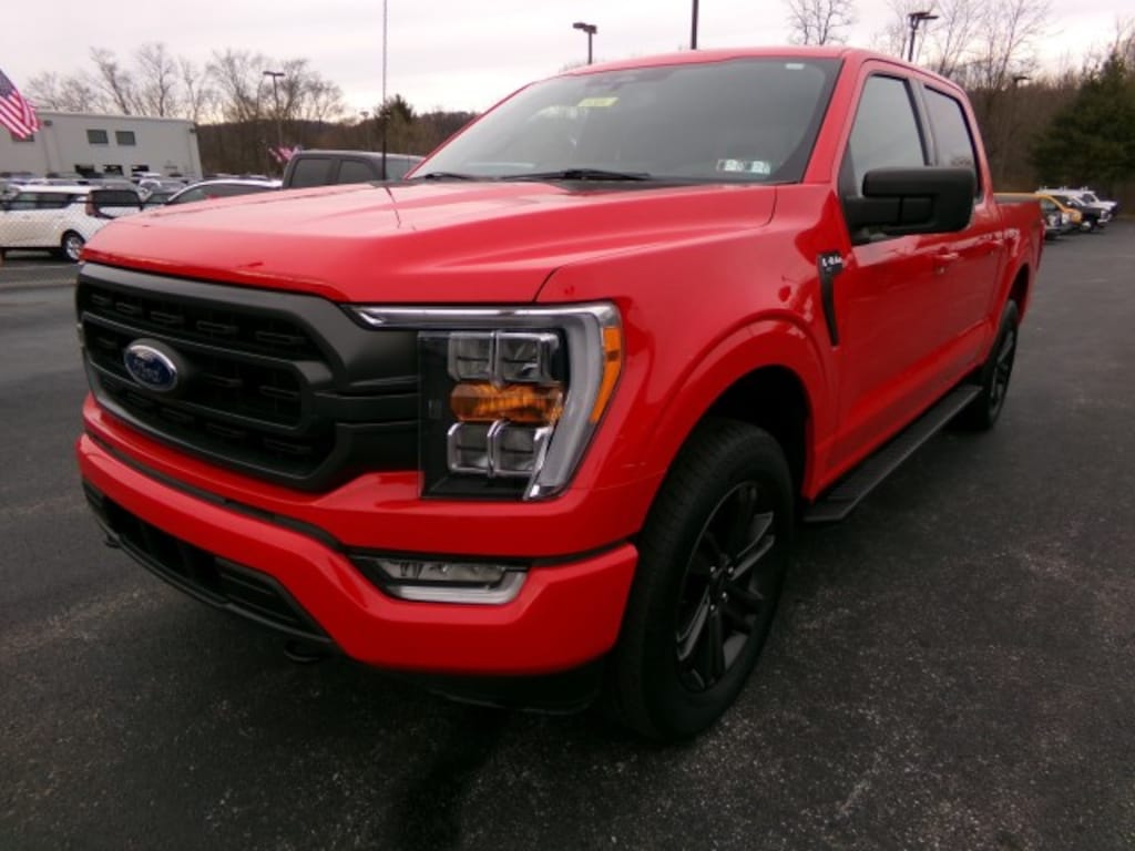 Used 2022 Ford F-150 XLT CrewCab 4x4 Pickup Truck