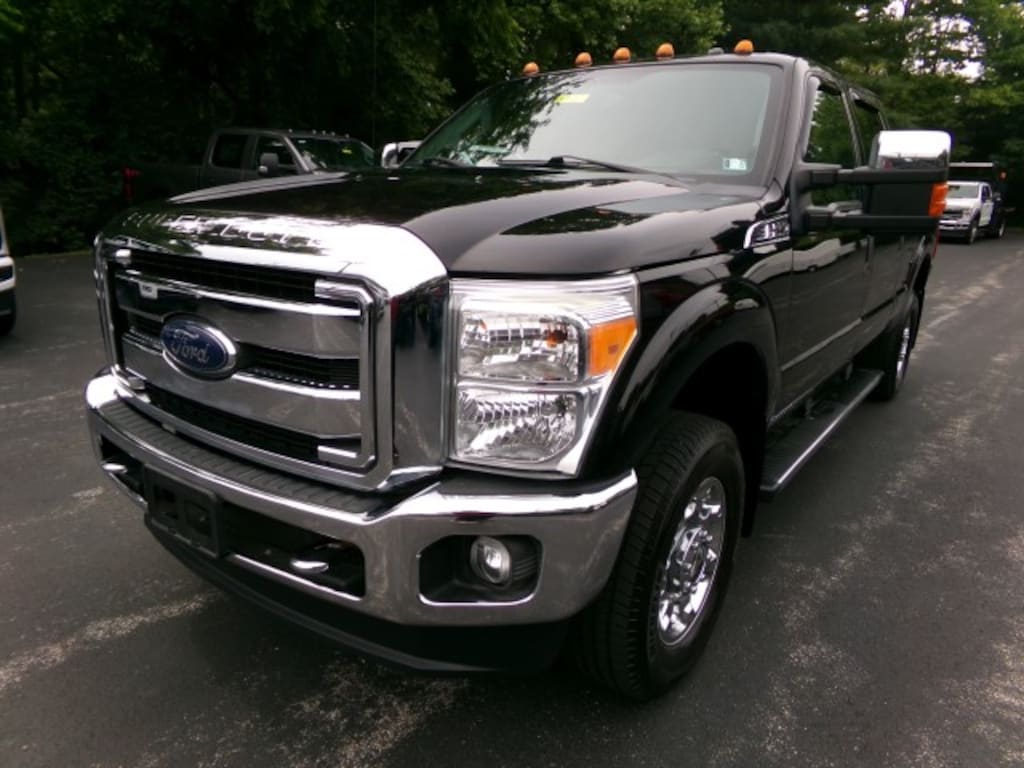 Used 2016 Ford F-250 XLT CrewCab 4x4 Pickup Truck