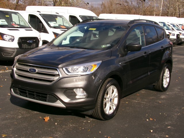 2018 Ford Escape SEL photo 4