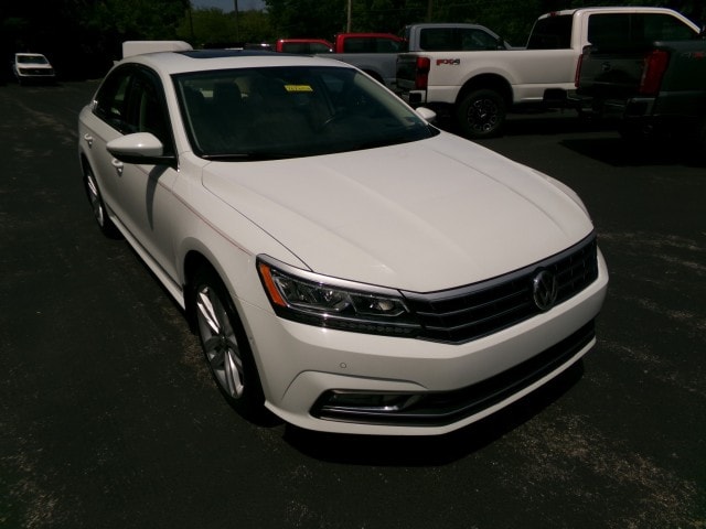 Used 2017 Volkswagen Passat SEL Premium with VIN 1VWCT7A35HC046873 for sale in Coatesville, PA