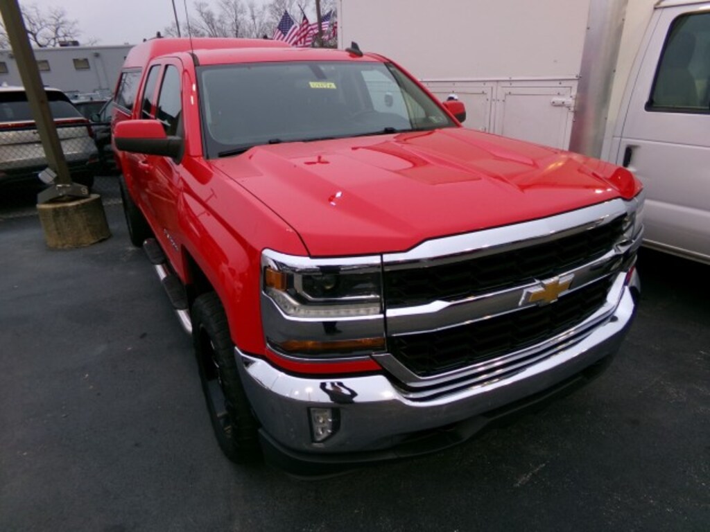Used 2018 Chevrolet Silverado 1500 LT CrewCab 4x4 Pickup Truck