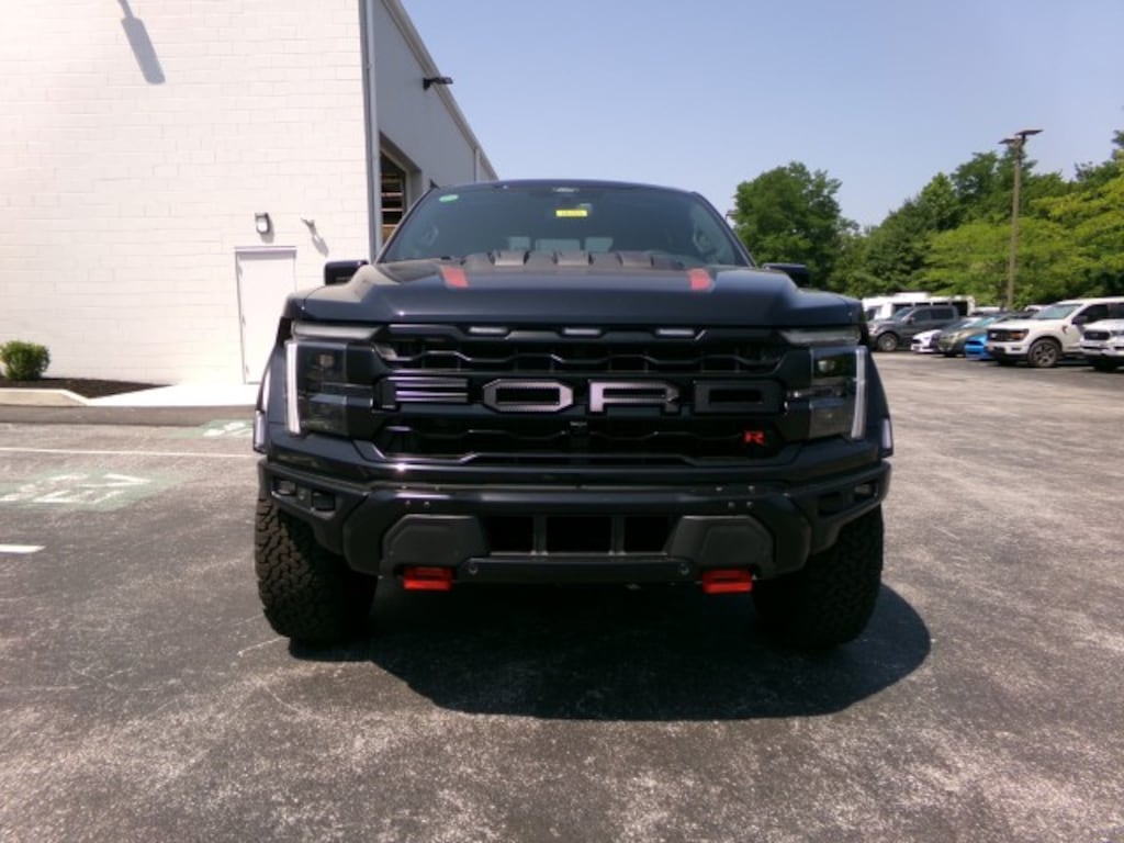 New 2026 Ford F-150 Raptor R CrewCab 4x4 Truck SuperCrew Cab