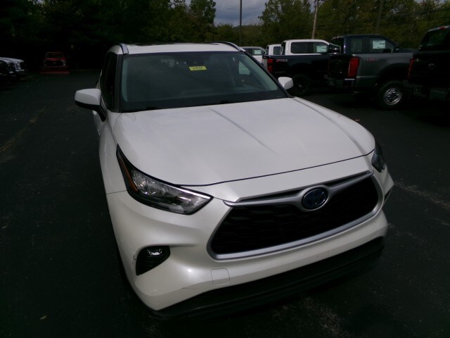 2020 Toyota Highlander Hybrid XLE photo 2