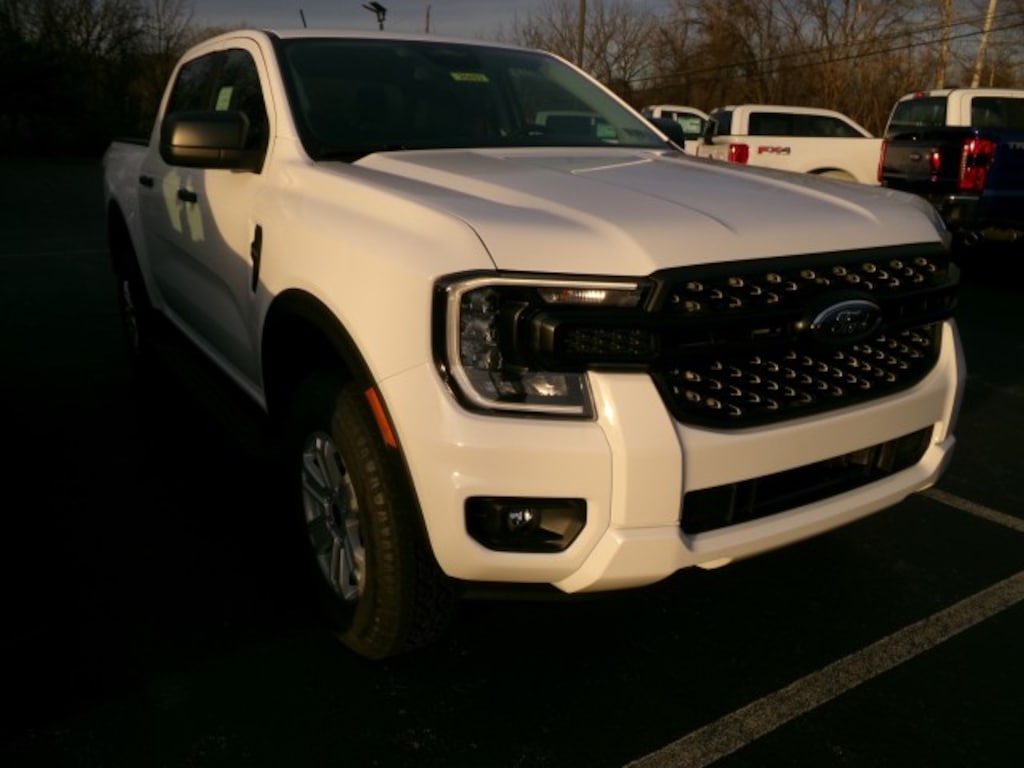 New 2025 Ford Ranger XL CrewCab 4x4 Truck SuperCrew