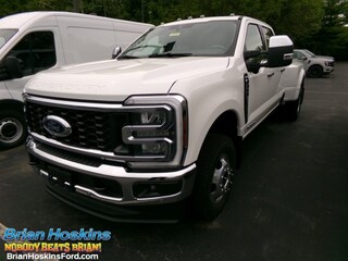 2026 Ford F-350 Lariat CrewCab 4x4 DRW Truck Crew Cab