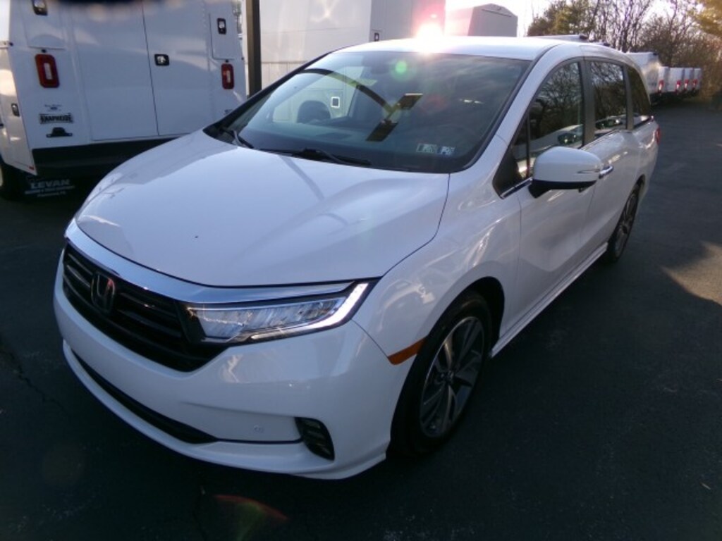 Used 2024 Honda Odyssey Touring Minivan/Van
