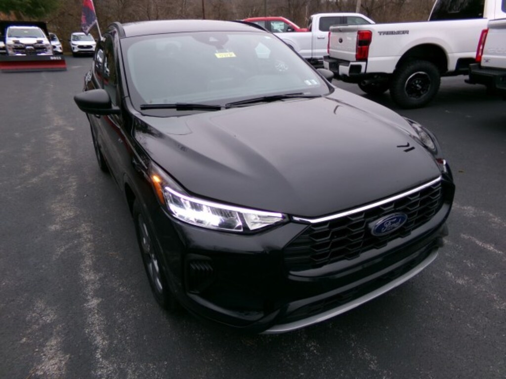 Used 2023 Ford Escape ST-Line AWD SUV