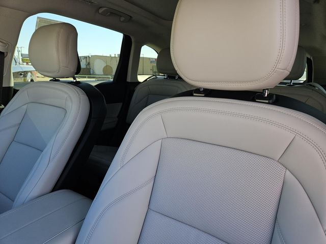 2026 Lincoln Nautilus Premiere - Photo 17