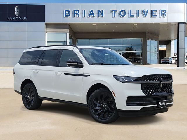 2026 Lincoln Navigator Reserve 4WD's photo