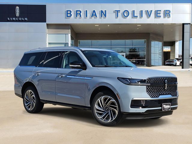 2026 Lincoln Navigator Reserve 4WD's photo