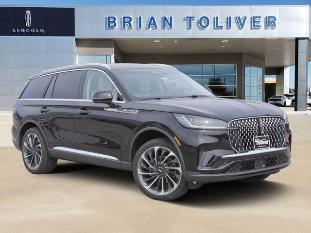2025 Lincoln Aviator Reserve's photo