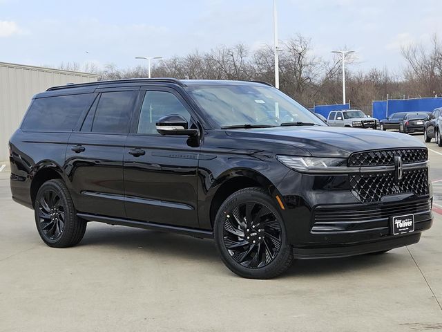 2026 Lincoln Navigator Reserve's photo