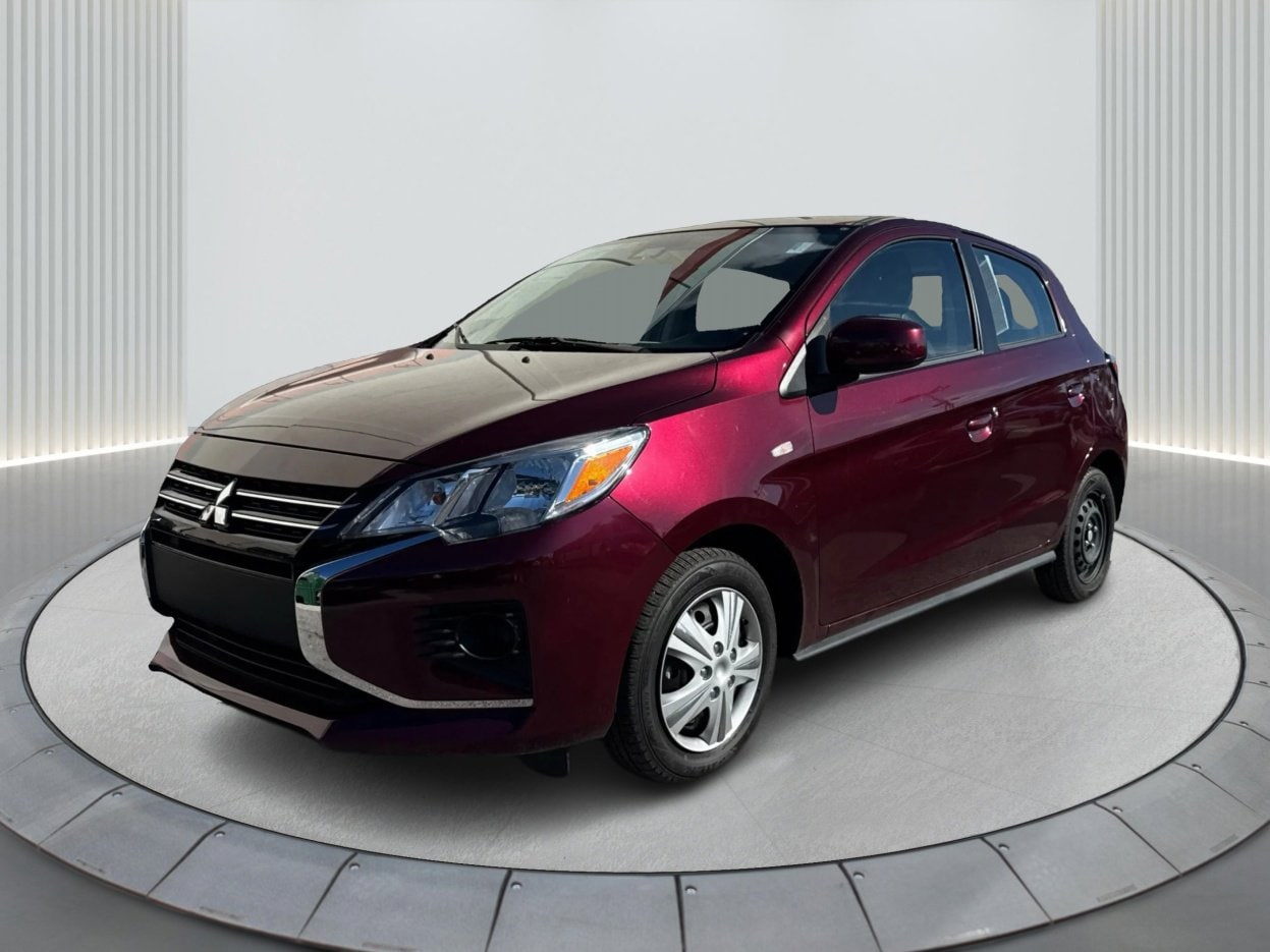 2024 Mitsubishi Mirage ES's photo