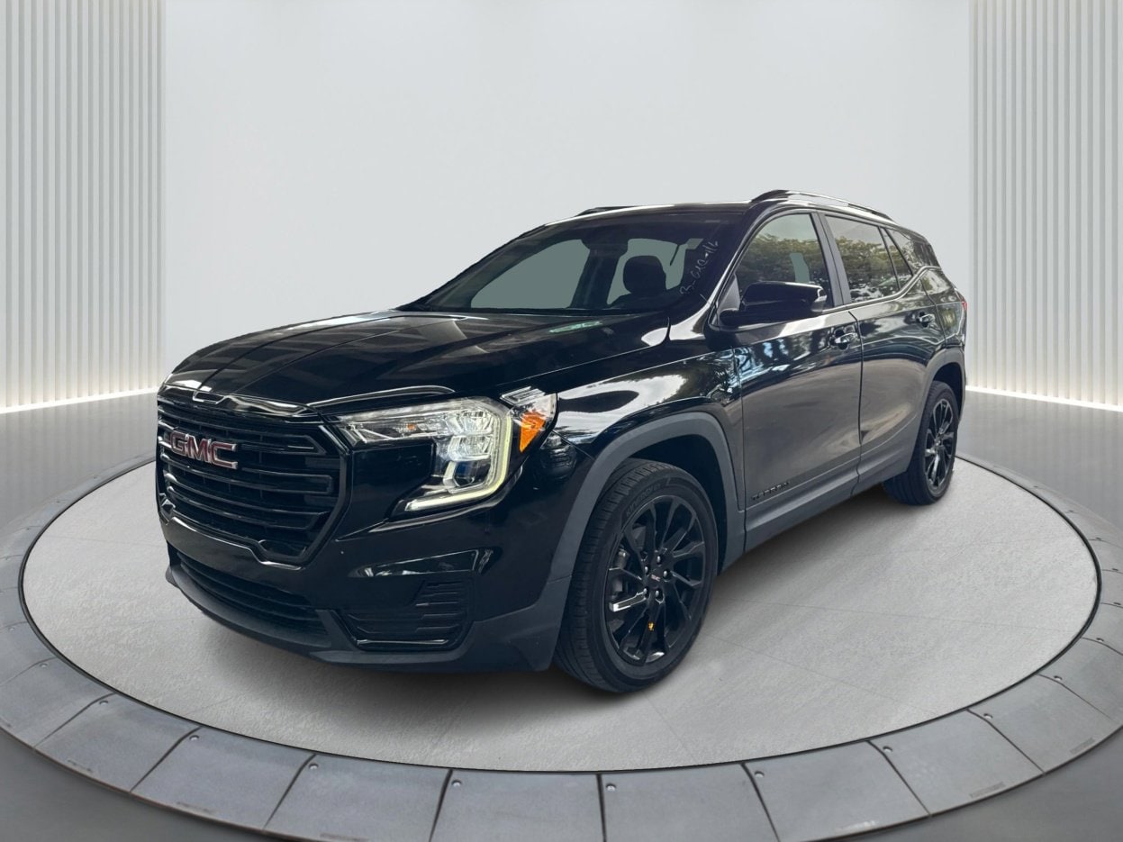 2023 GMC Terrain SLE's photo