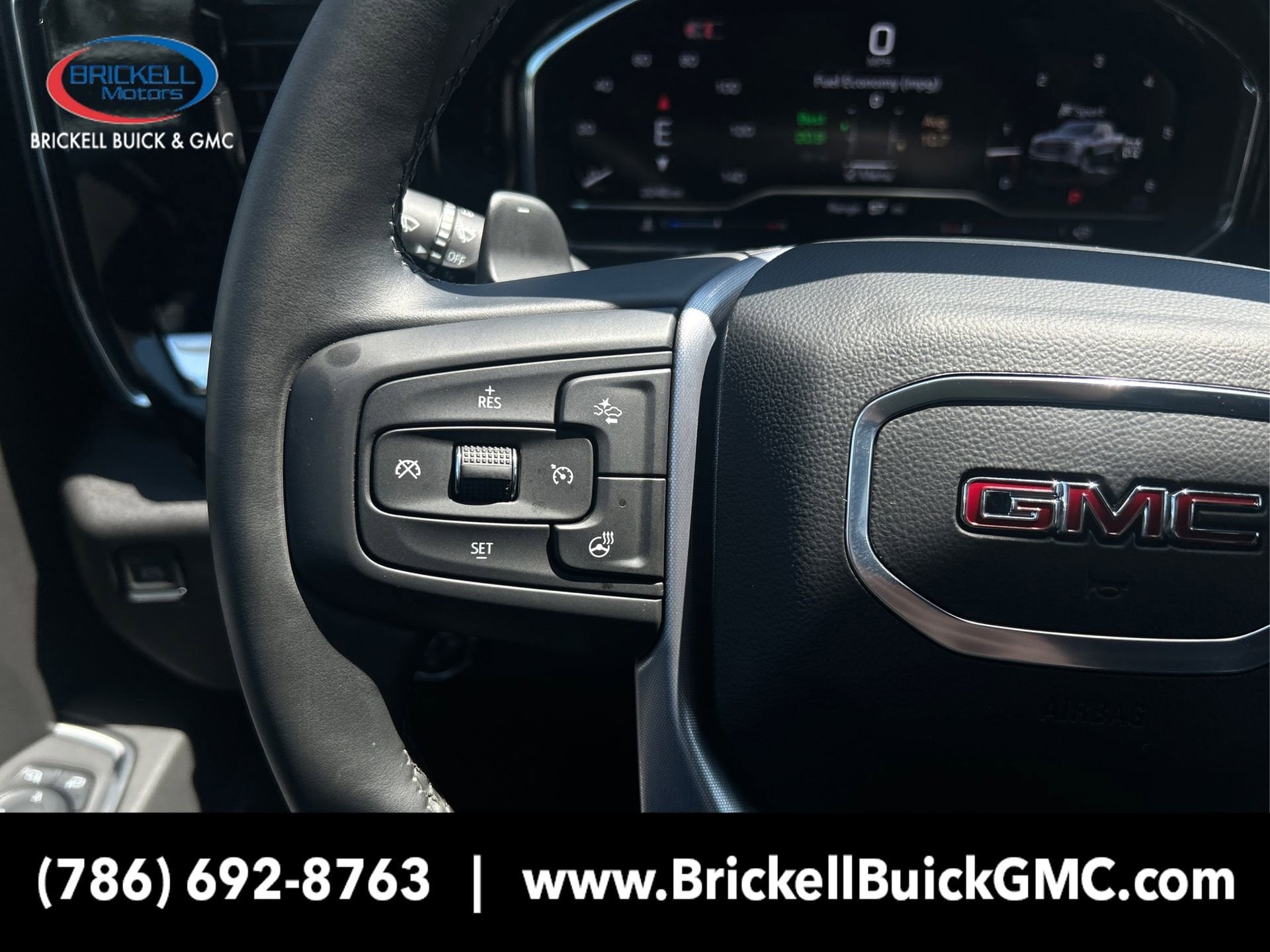 2025 GMC Sierra 1500 SLT - Photo 30