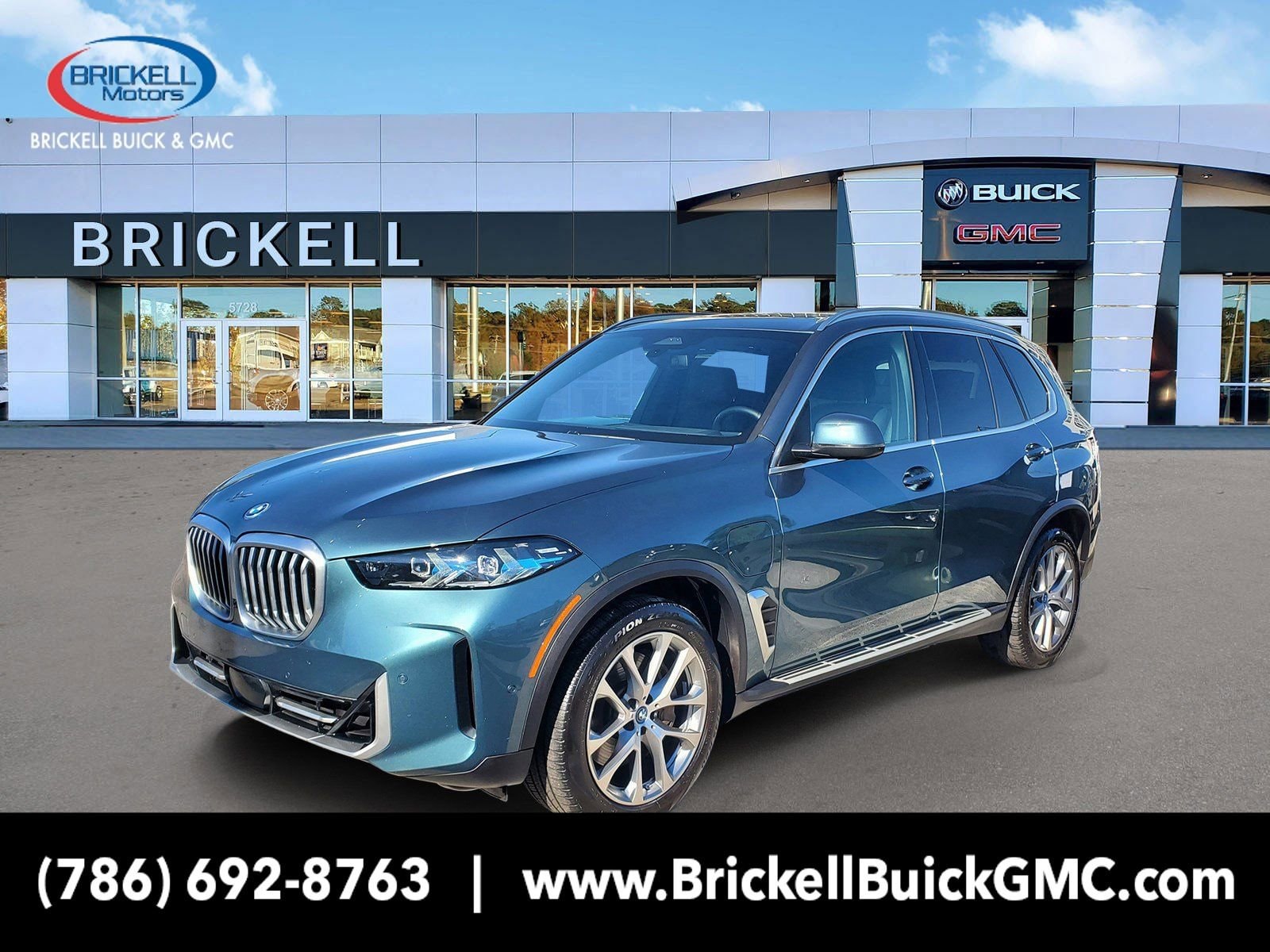 2025 BMW X5 xDrive50e's photo