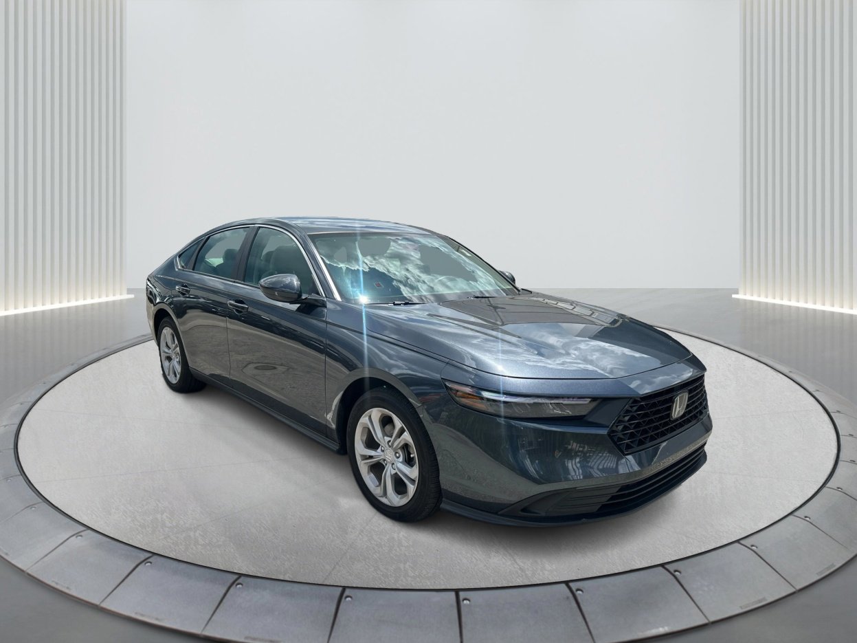 2024 Honda Accord LX photo 3