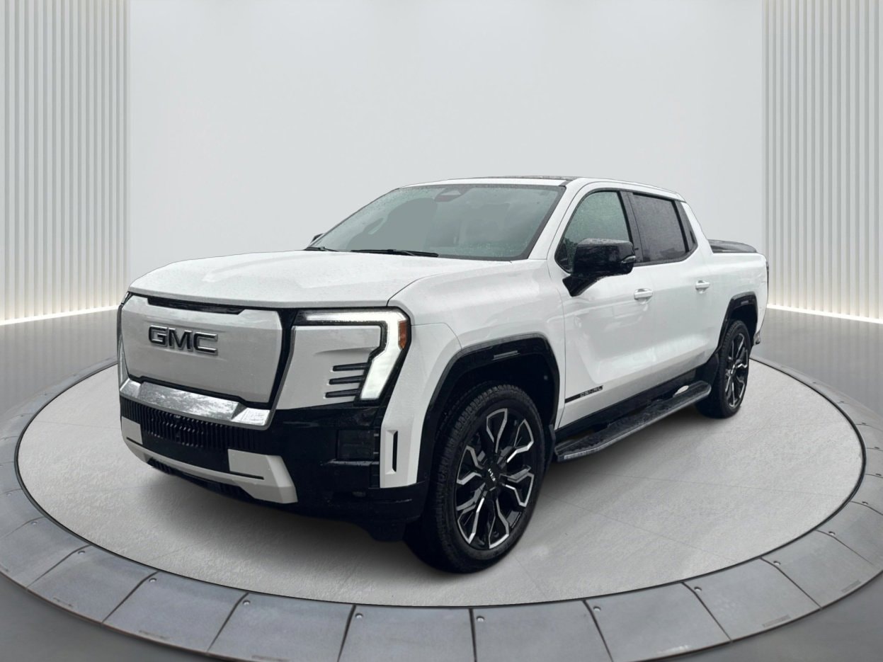 2025 GMC Sierra EV Denali's photo