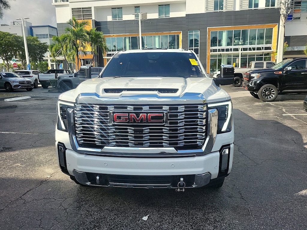 Used 2024 GMC Sierra 3500 HD Denali DRW Truck
