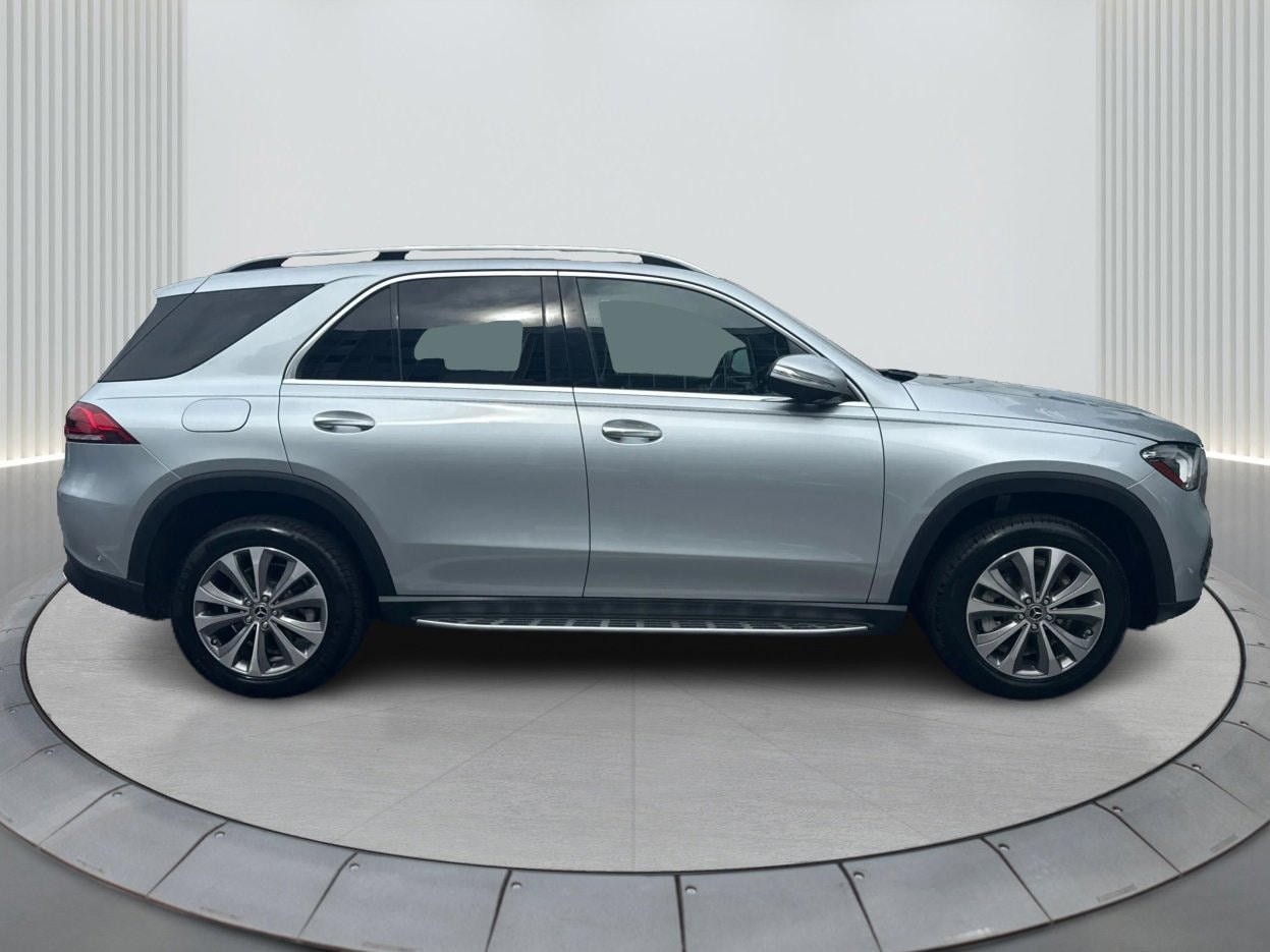 2022 Mercedes Benz GLE 350 photo 4