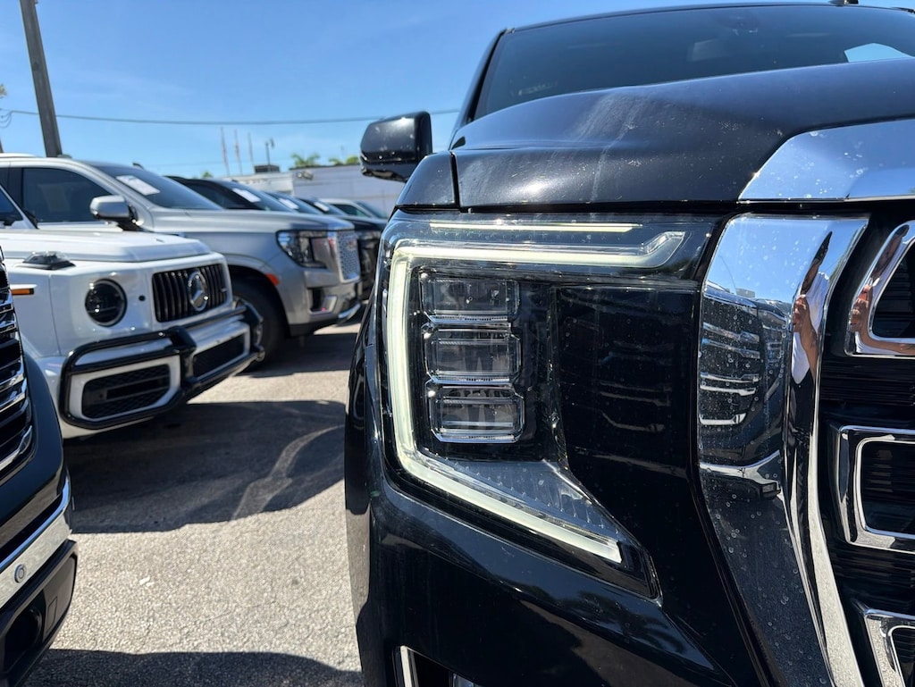 Used 2021 GMC Yukon SLT SUV