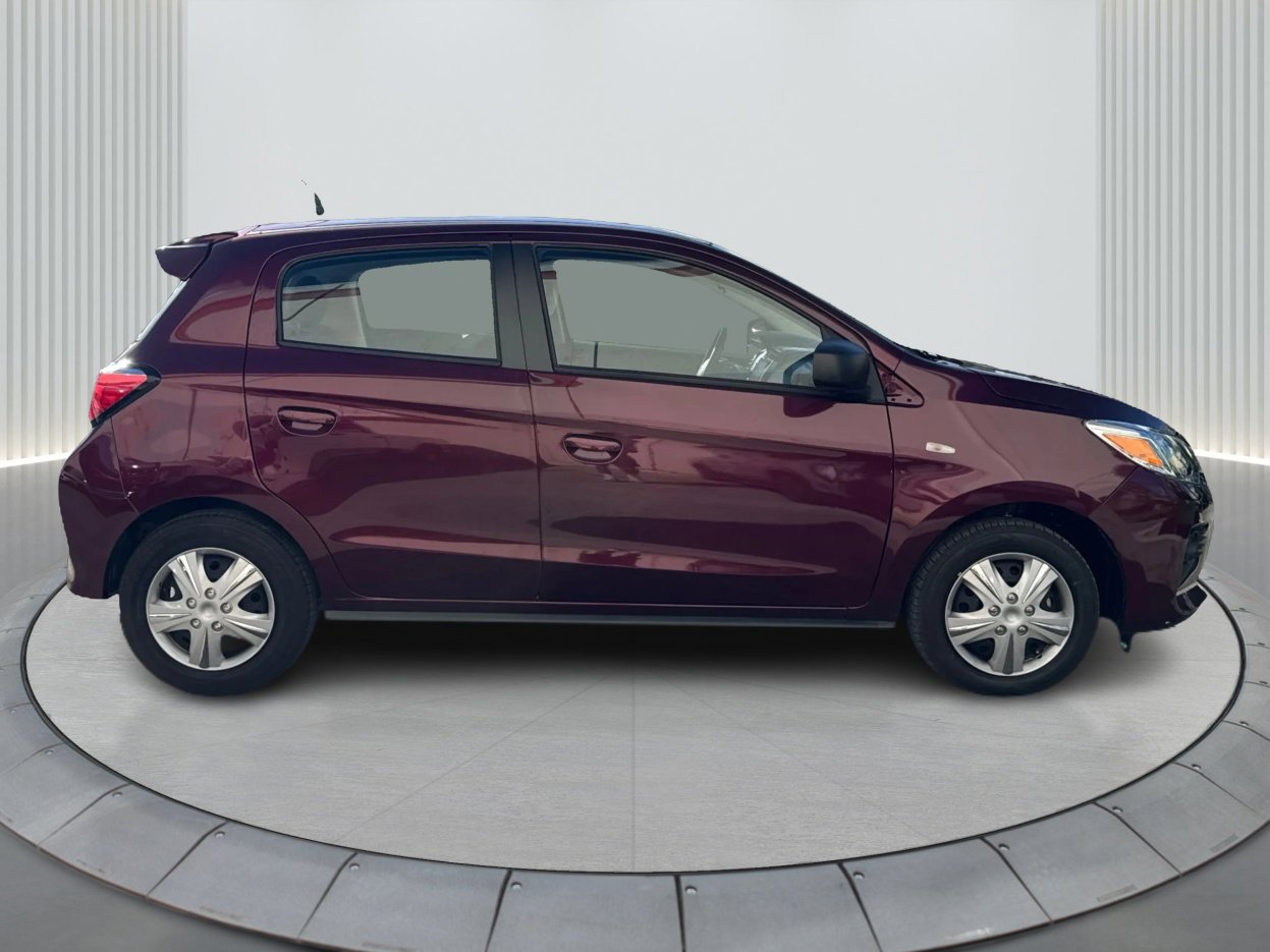 2024 Mitsubishi Mirage ES photo 4