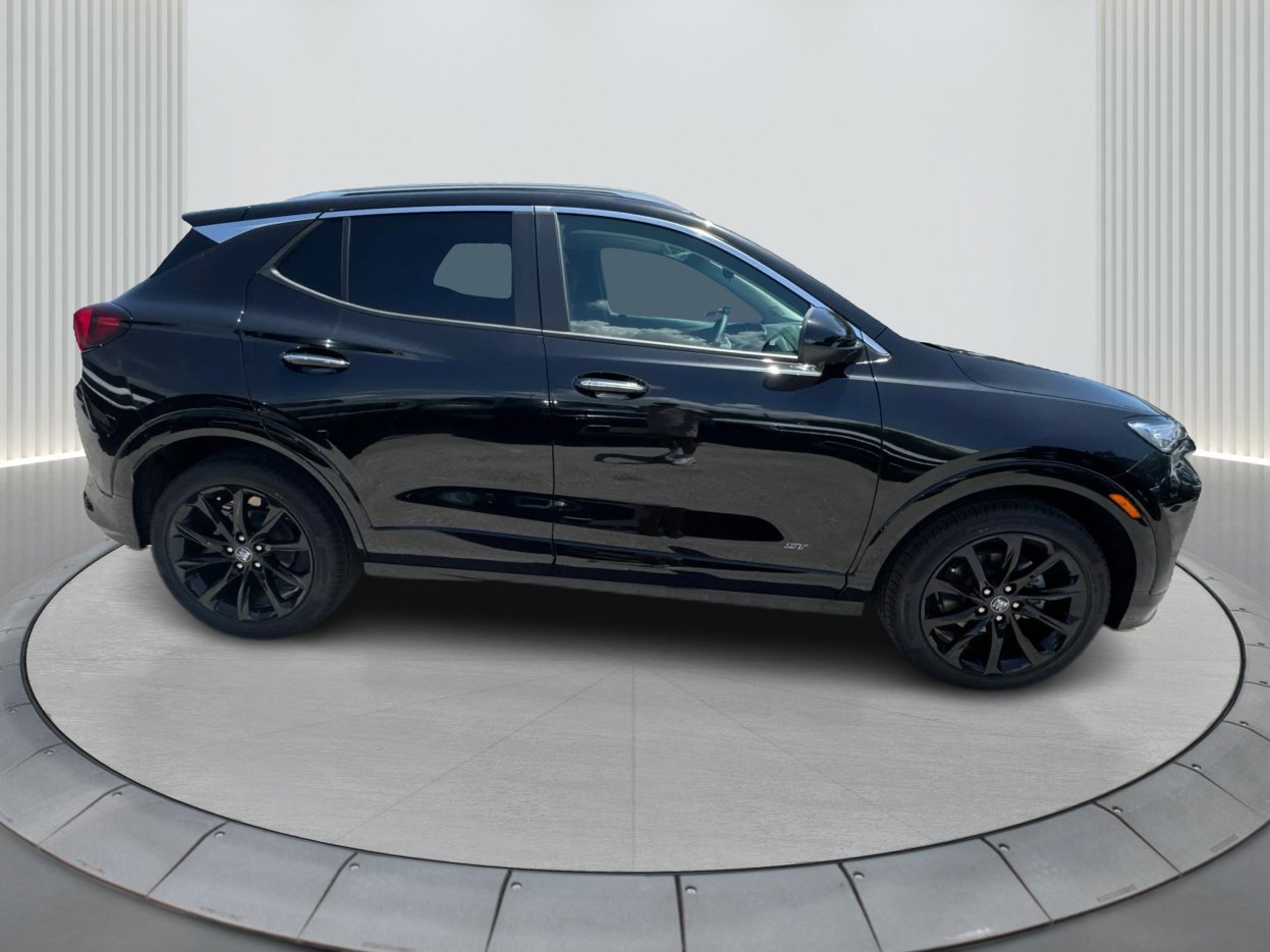 2026 Buick Encore GX Sport Touring photo 4