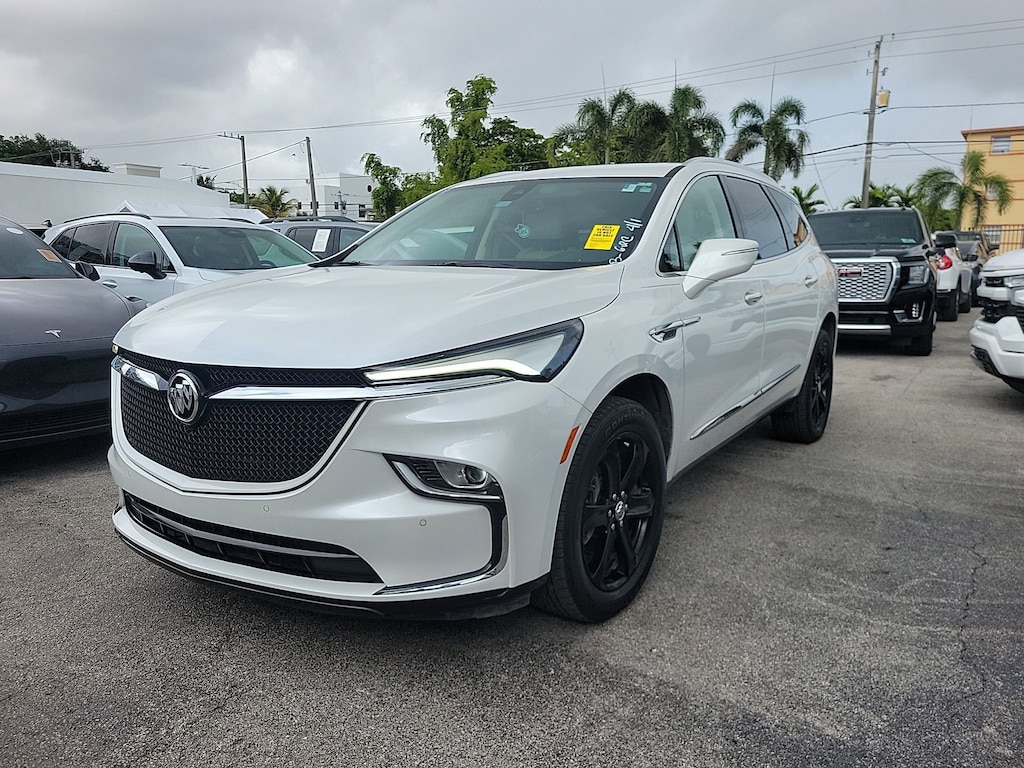 Used 2023 Buick Enclave Essence SUV