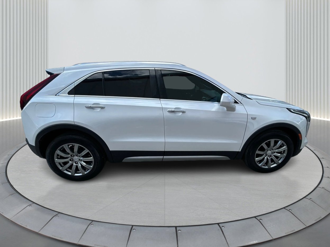 2019 Cadillac XT4 Premium Luxury photo 4