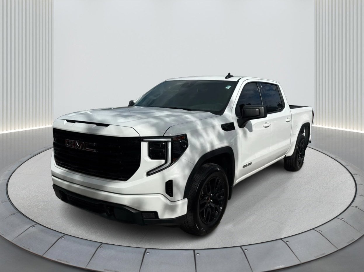 2024 GMC Sierra Elevation's photo