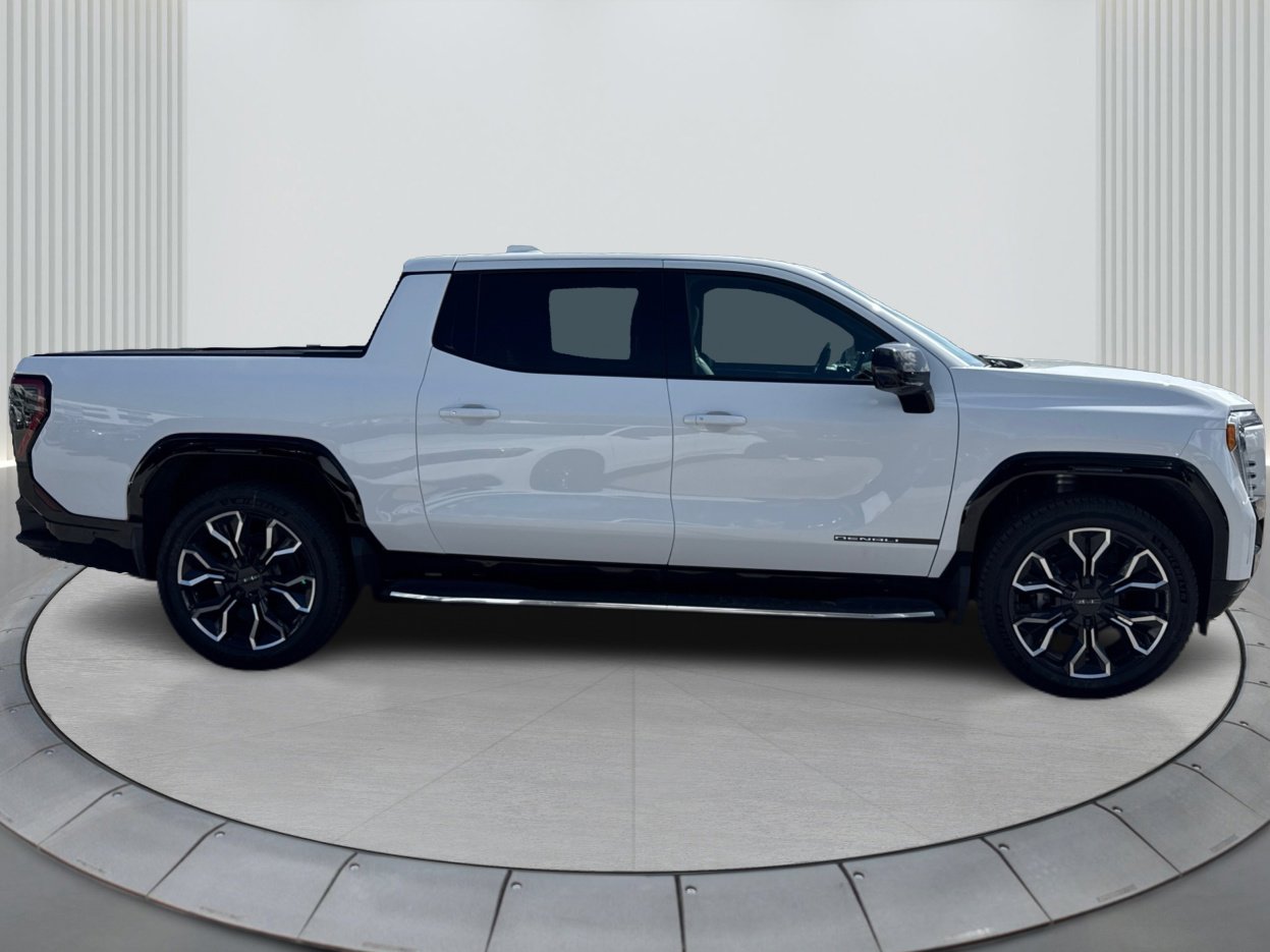 2025 Gmc Sierra EV Denali photo 4