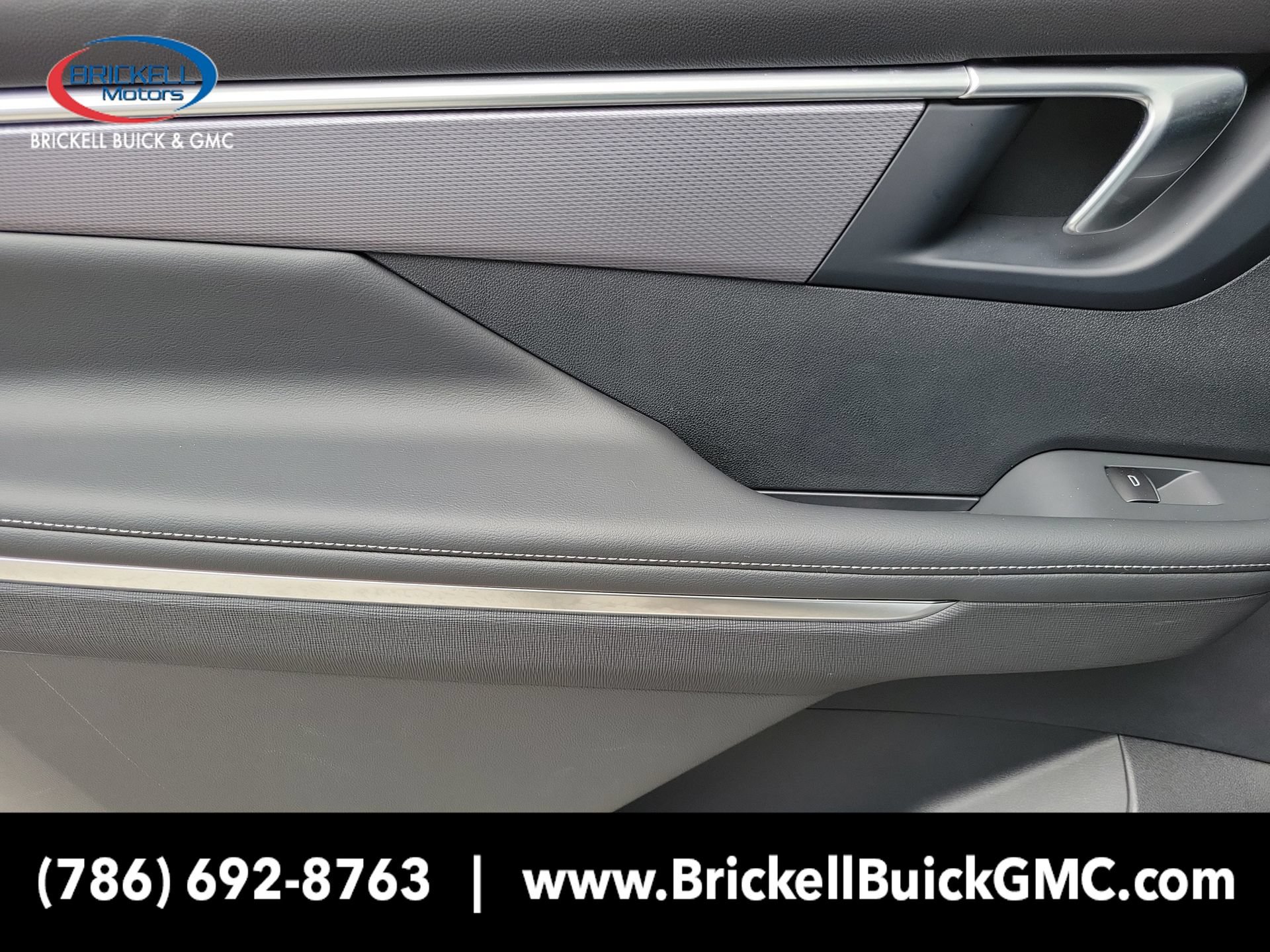 2025 Buick Enclave Sport Touring - Photo 17