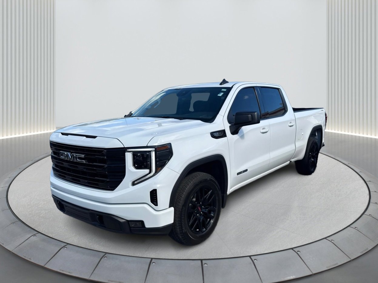 2024 GMC Sierra Elevation's photo