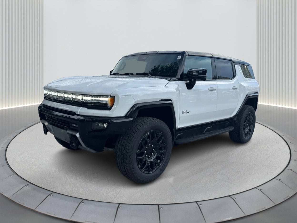 2026 GMC HUMMER EV 2X's photo